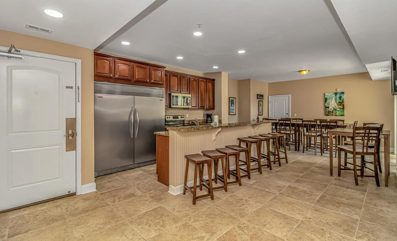 Ocean Breeze Luxury Villas 3D, Nicely Updated! Across From The Ocean! Sleeps 18 ! Myrtle Beach Zewnętrze zdjęcie